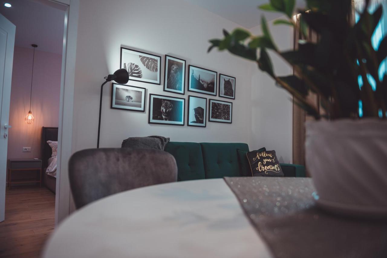 Tam Skanderbeg Square City Center Apartment No2 Tirana Zewnętrze zdjęcie
